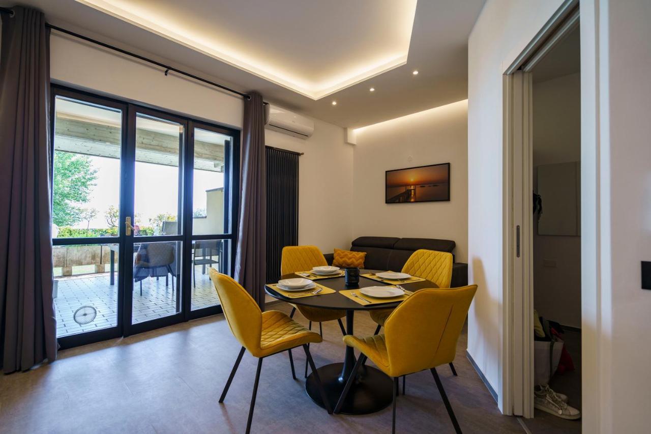 Lakeview Apartment Primea Sirmione Exterior foto